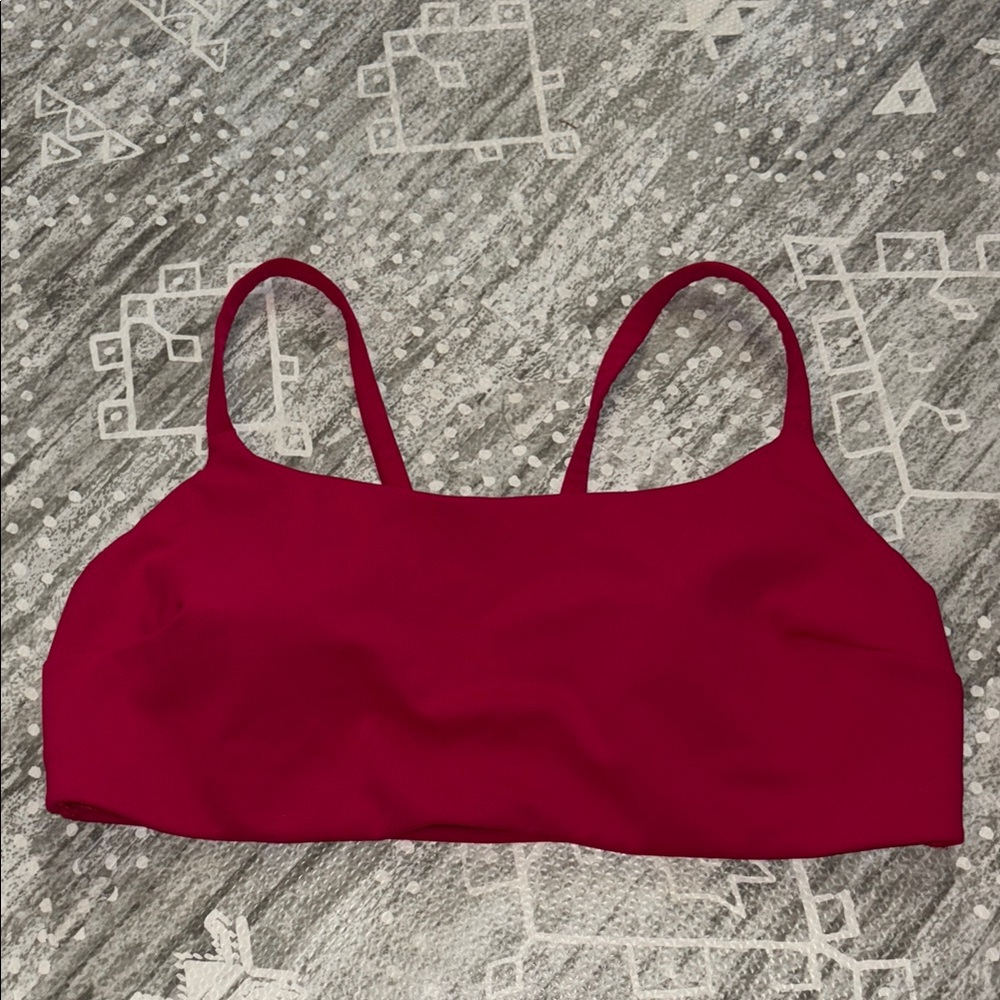 Lululemon Whnder Train Strappy Racer sports Bra Light Support, C/D Cup, size 12